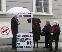 Stop cizím vojenským základnám na území ČR, 3.3.2017 v 8:30 hodin petiční akce u Sněmovny