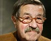 Günter Grass v Praze spílal Bushovi i radaru