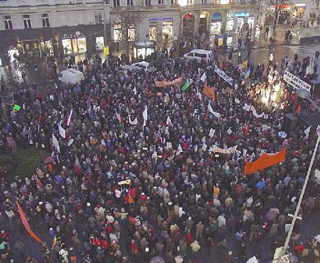 Demonstrace - 17. 11. - Václavák